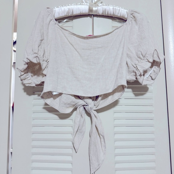 NWOT Pink Lily Tan/Cream Two-Piece. Tie Crop Top and Skirt - Picture 6 of 10